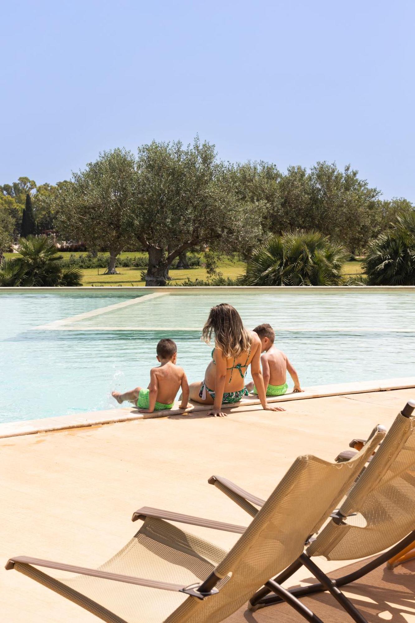 Agua Green Resort Reitani Exterior foto